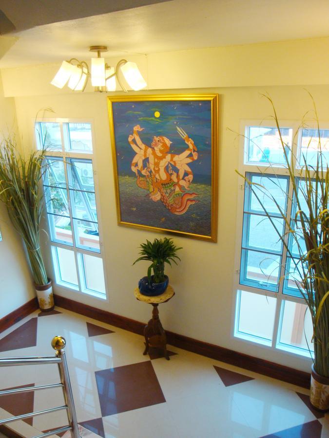 Siam House Interplace Lopburi Kültér fotó
